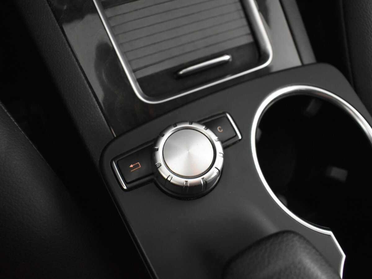 Mercedes-Benz GLK-Класс 250, 2014 Фото №15