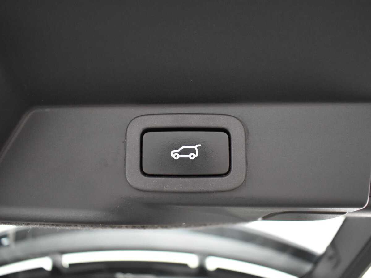 Land Rover Range Rover Sport, 2018 - 95 000 км. | Фото №7