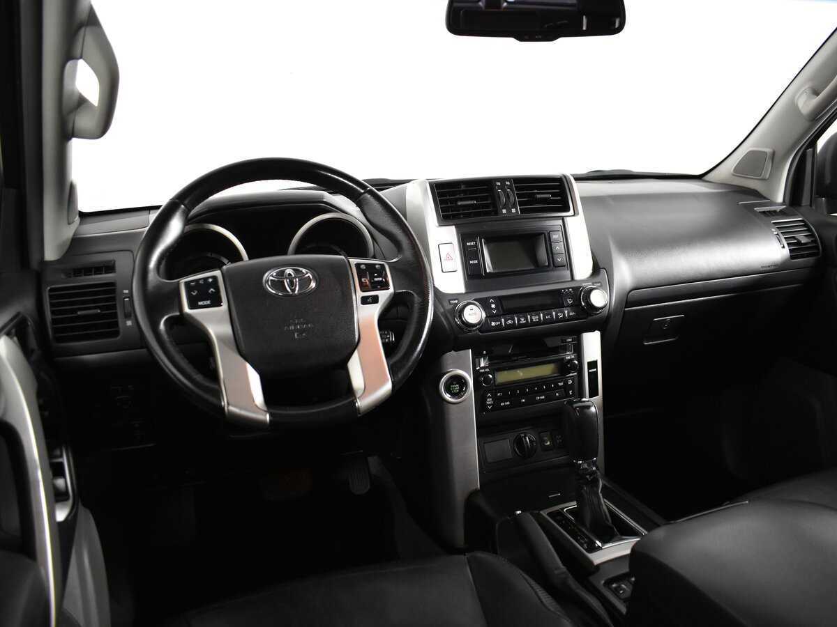 Toyota Land Cruiser Prado, 2010 Фото №11