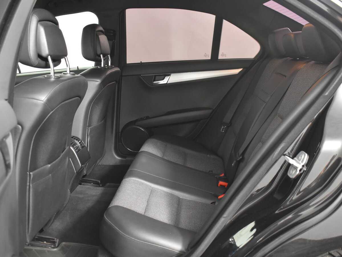 Mercedes-Benz C-Класс 300, 2009 Фото №13
