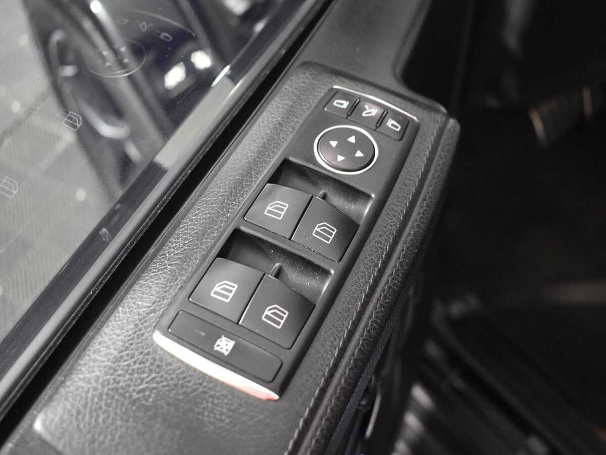 Mercedes-Benz G-Класс 500, 2012 Фото №9