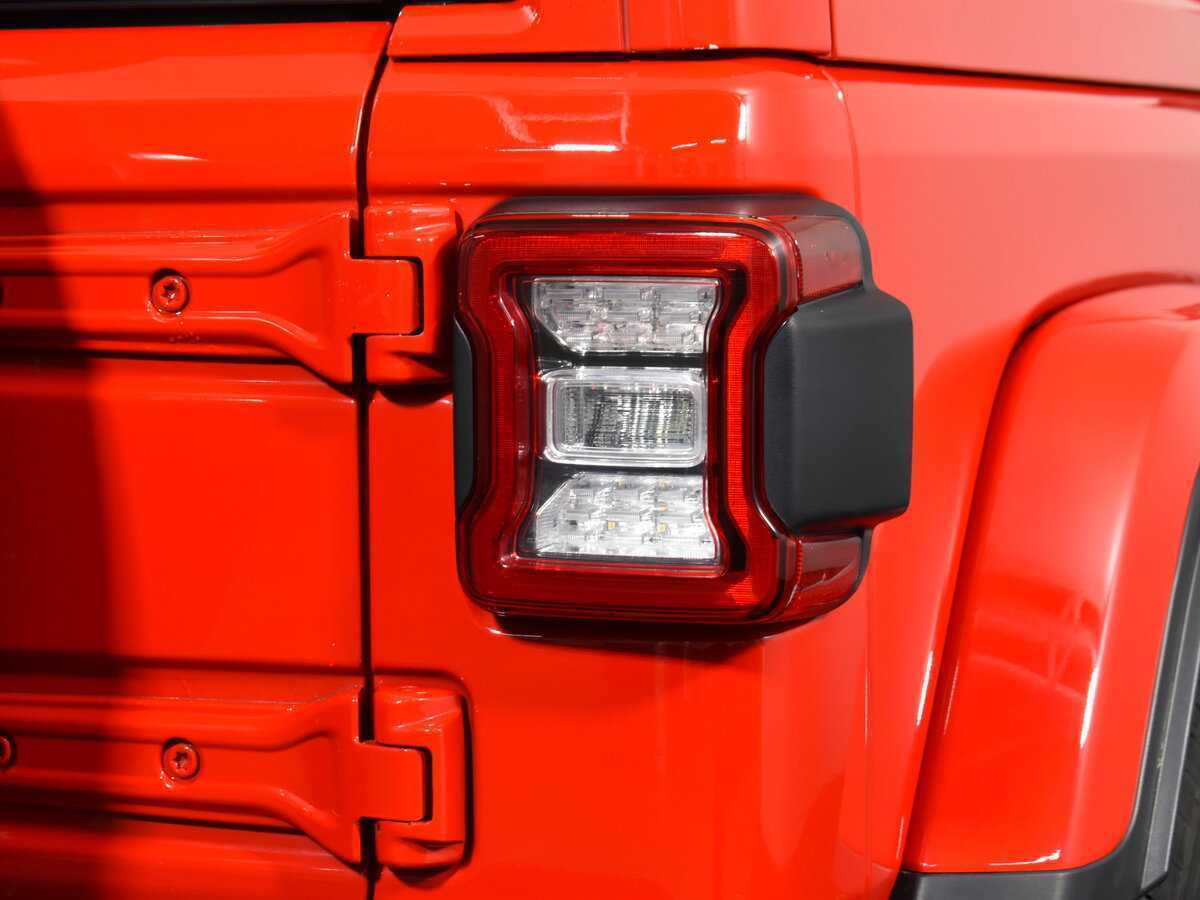 Jeep Wrangler, 2021 - 118 000 км. | Фото №8