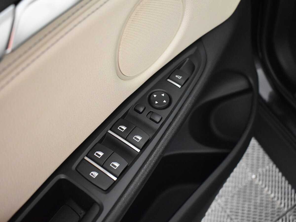 BMW X5 50i, 2013 Фото №9