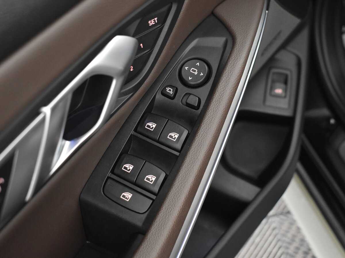 BMW 3 серии 320d xDrive, 2020 Фото №9