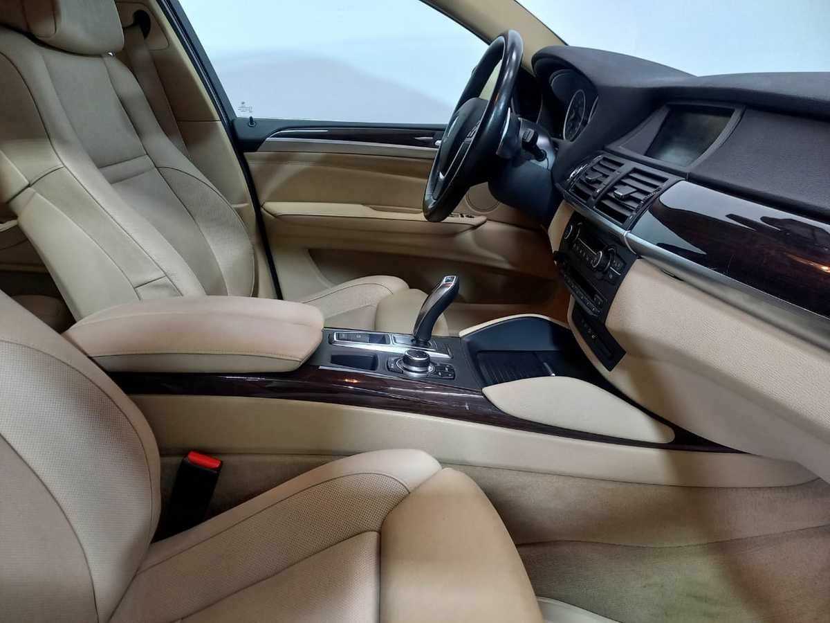 BMW X6 50i, 2012 Фото №10
