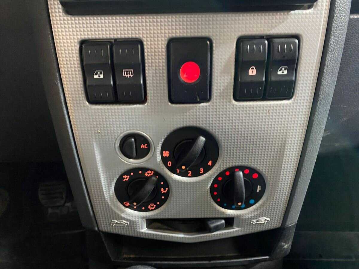 Renault Logan, 2008 Фото №13