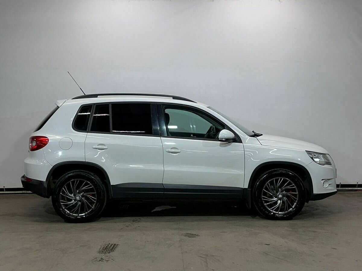 Volkswagen Tiguan, 2010 Фото №4