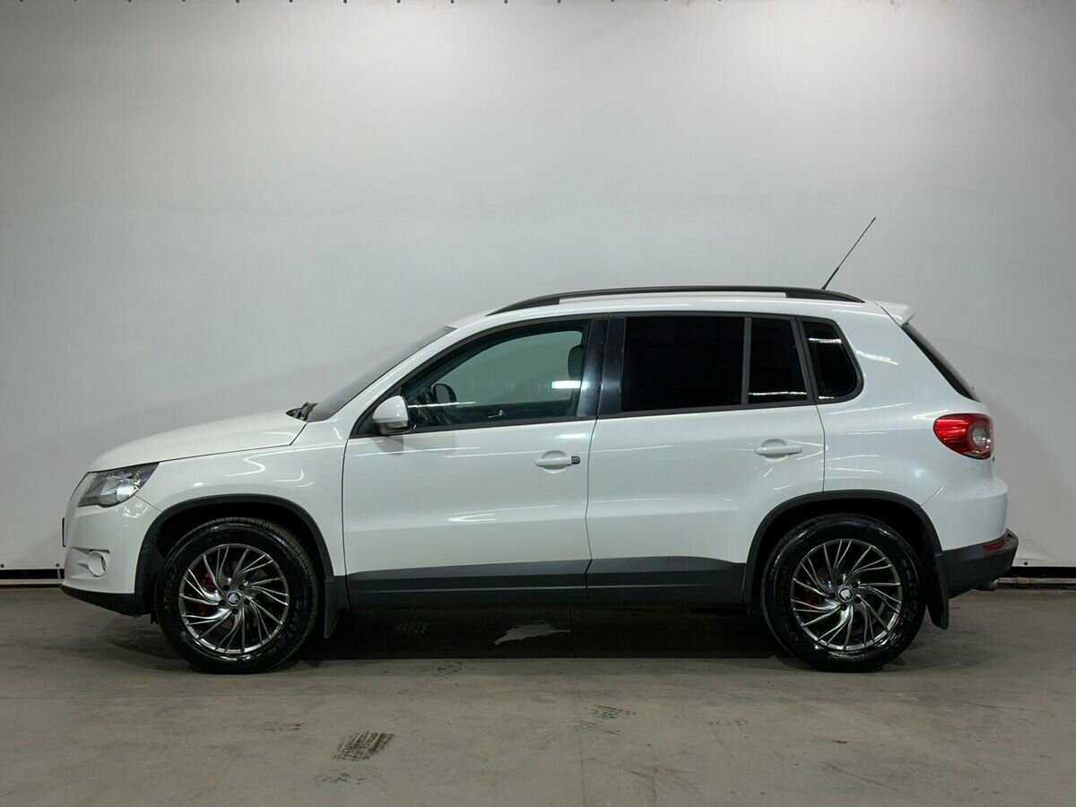 Volkswagen Tiguan, 2010 Фото №8
