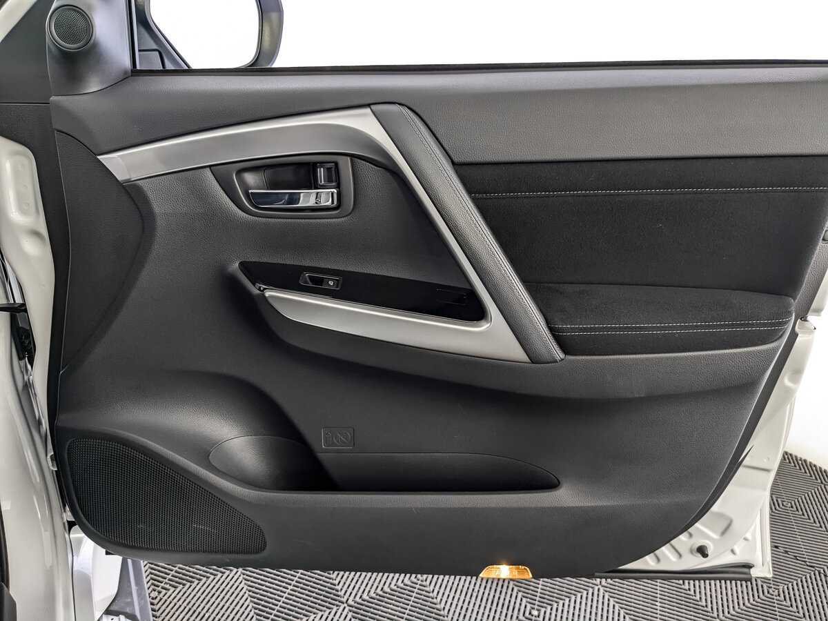 Mitsubishi Pajero Sport, 2021 Фото №21