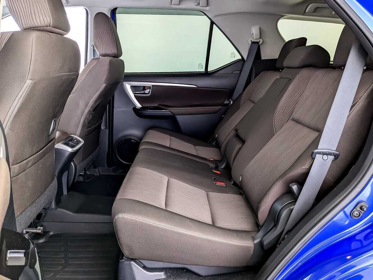 Toyota Fortuner, 2019 Фото №10