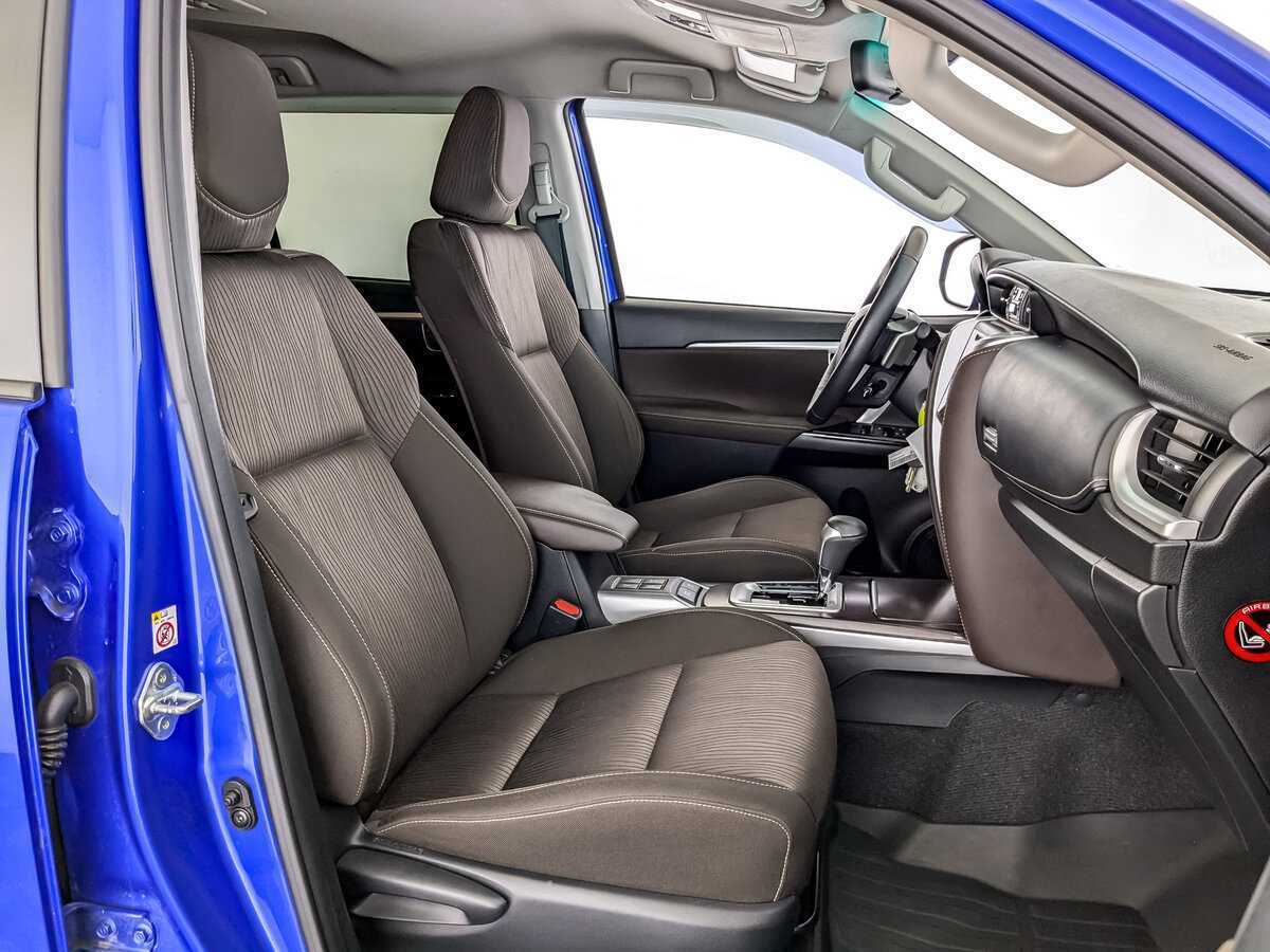 Toyota Fortuner, 2019 Фото №19