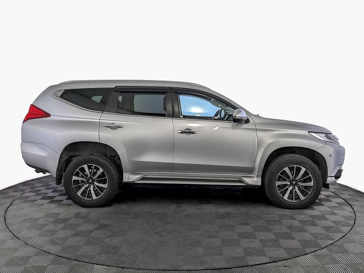 Mitsubishi Pajero Sport, 2018 Фото №4