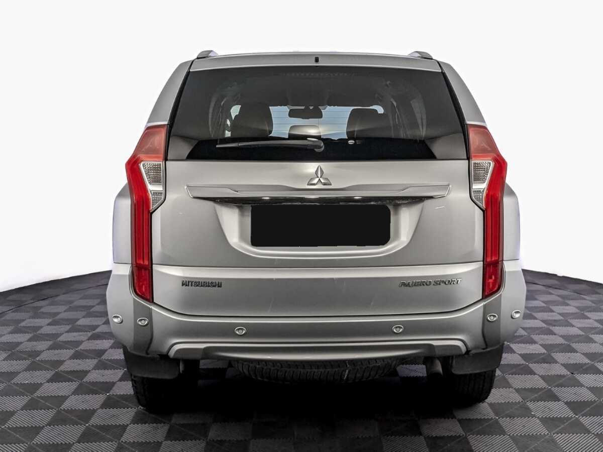 Mitsubishi Pajero Sport, 2018 Фото №6