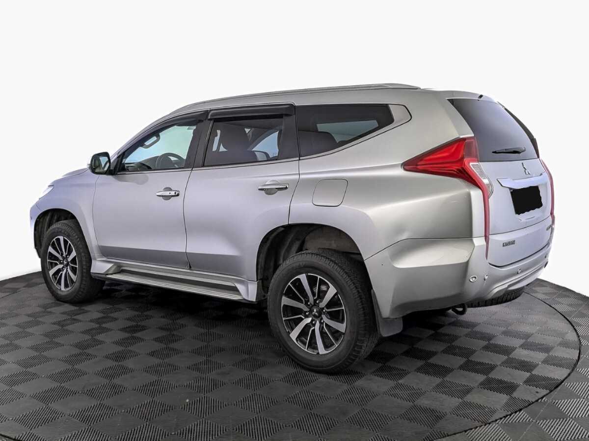 Mitsubishi Pajero Sport, 2018 Фото №7
