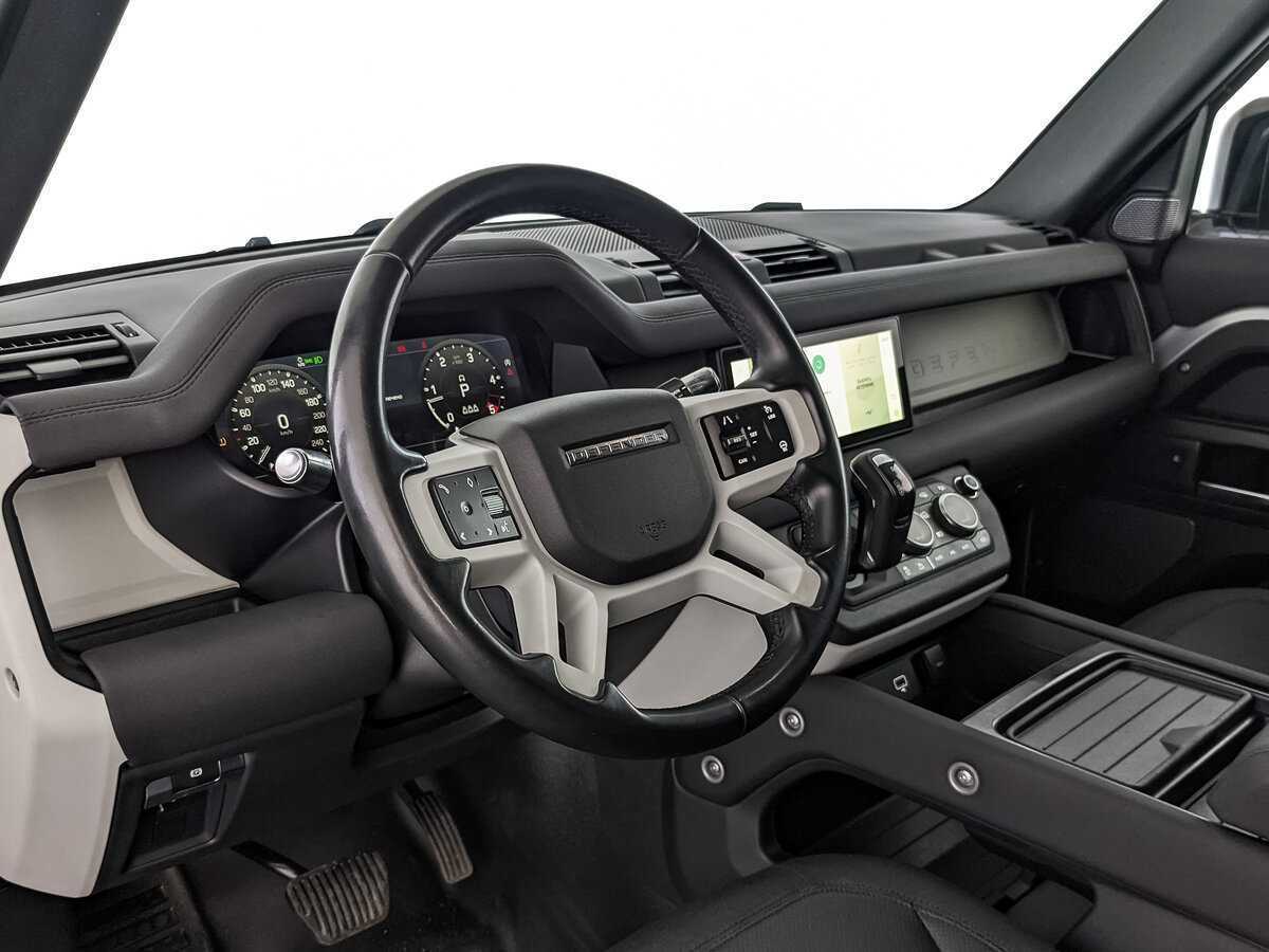 Land Rover Defender 110, 2021 Фото №11