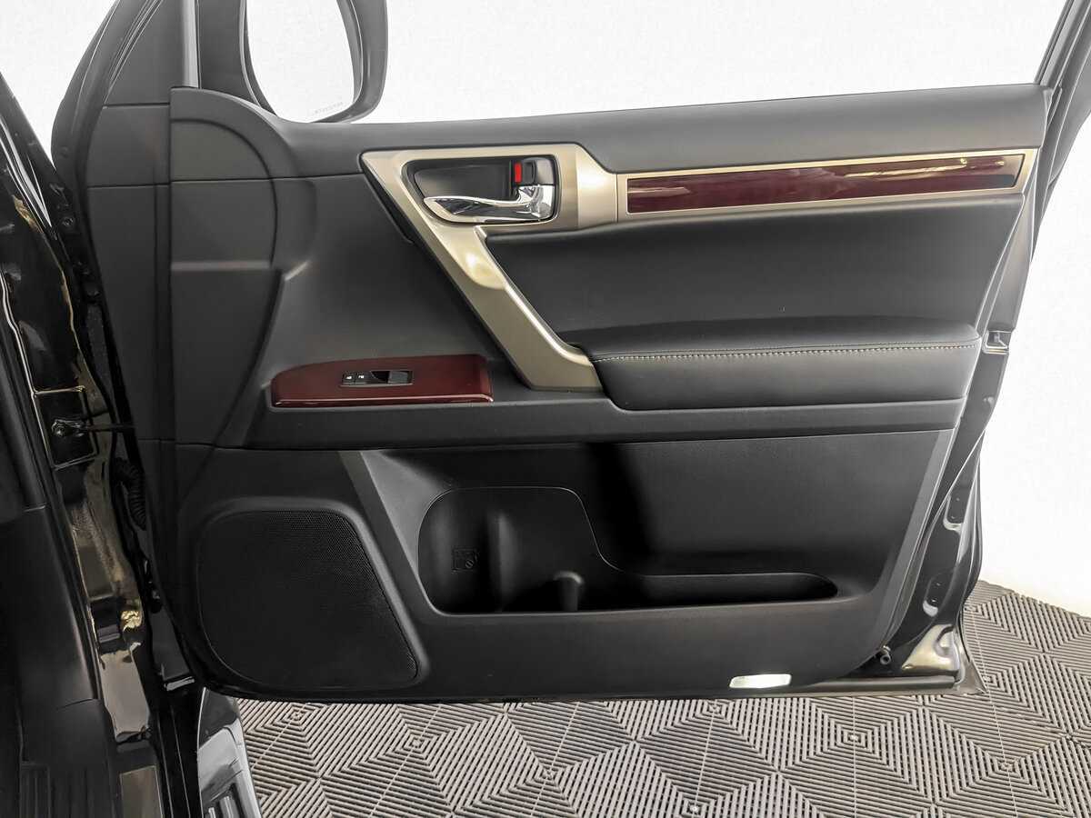 Lexus GX 460, 2018 Фото №20