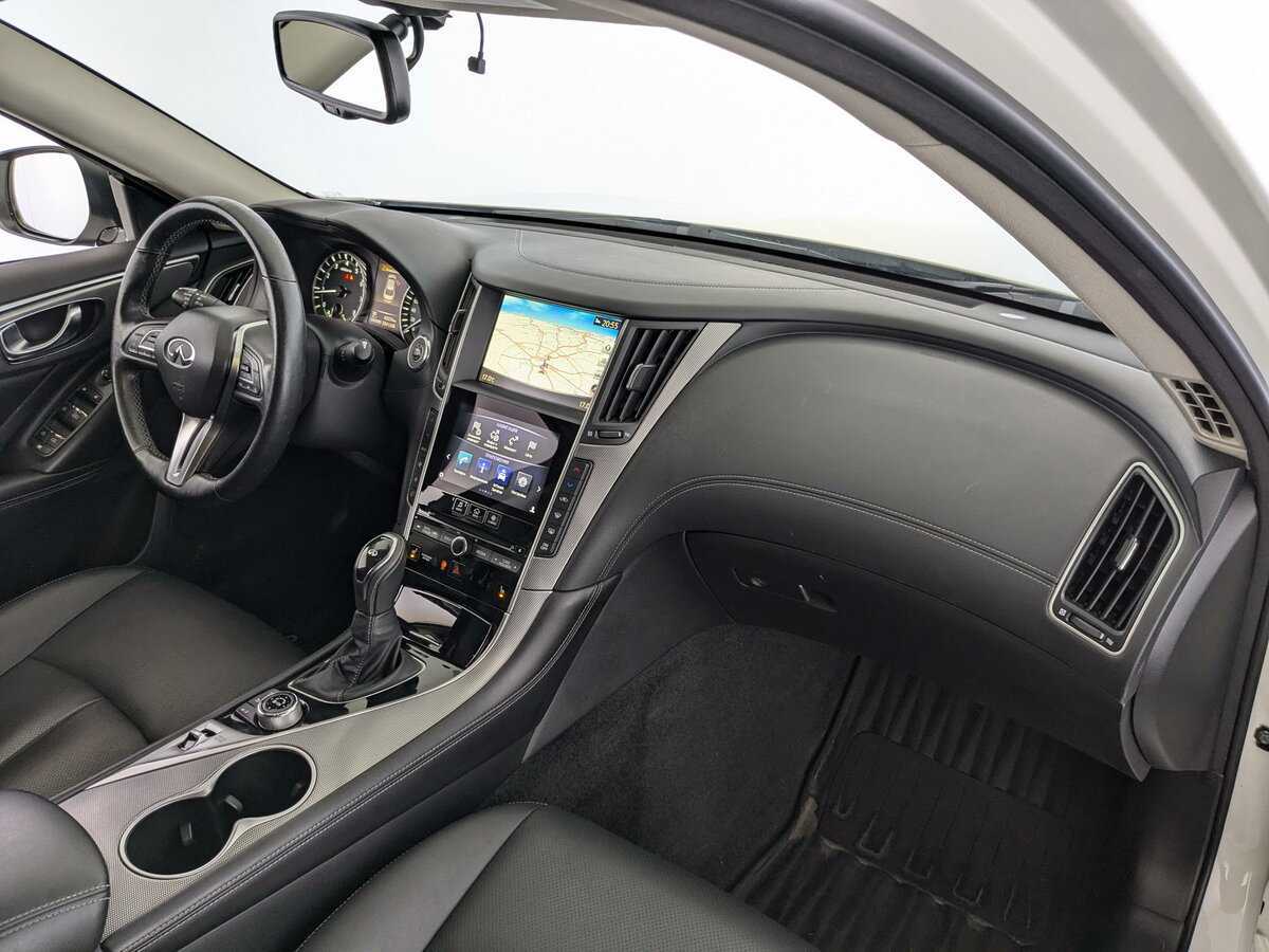 Infiniti Q50, 2018 Фото №17