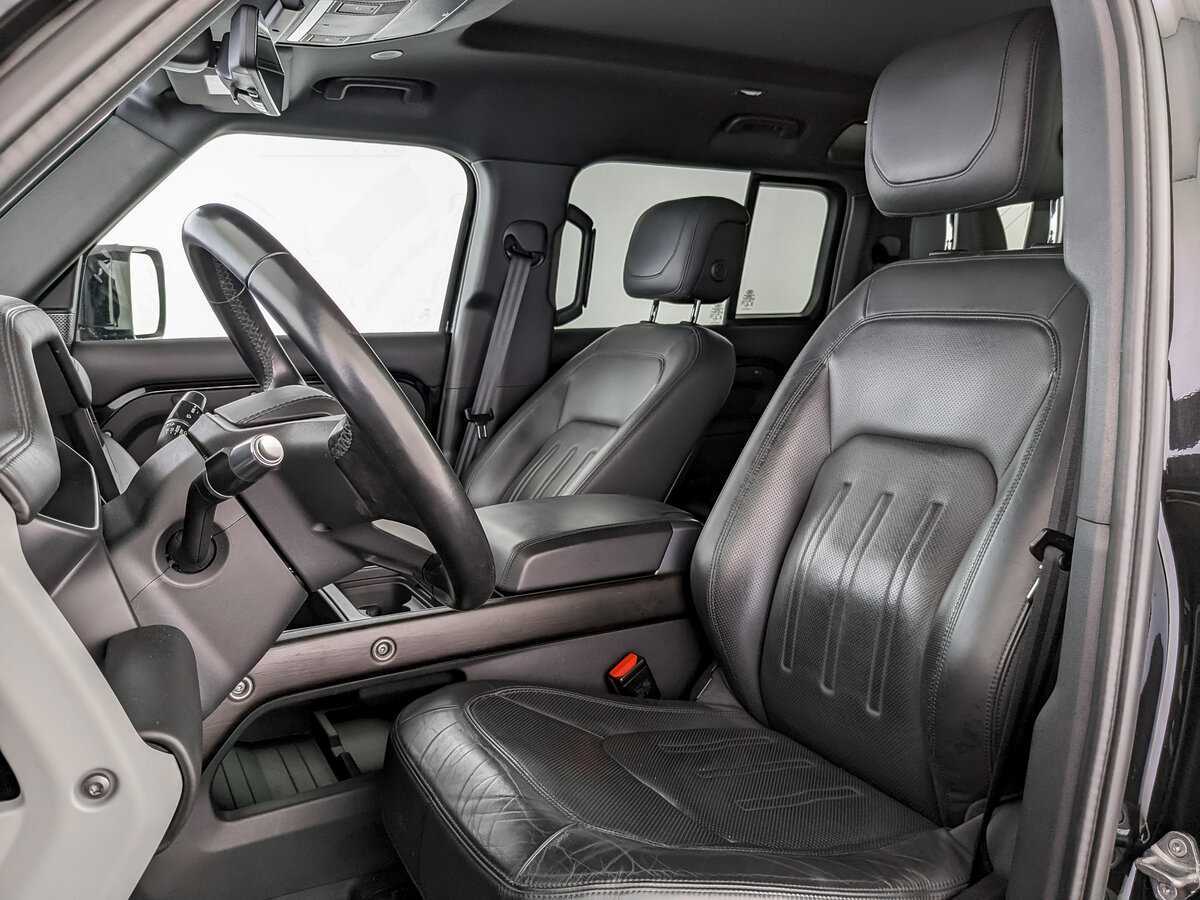 Land Rover Defender 110, 2020 Фото №16