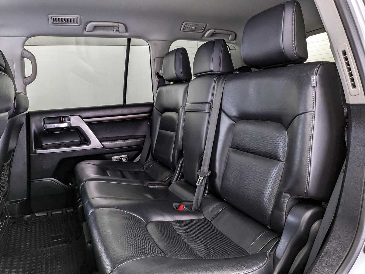 Toyota Land Cruiser, 2018 Фото №14