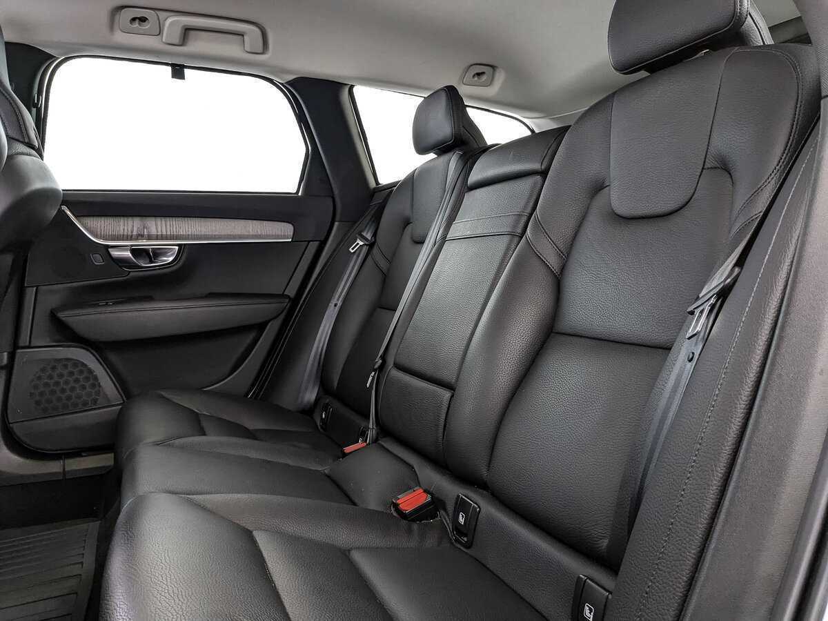 Volvo V90 Cross Country, 2021 Фото №14