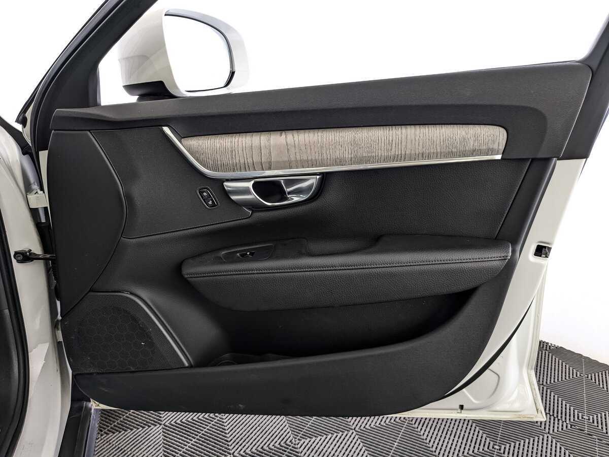 Volvo V90 Cross Country, 2021 Фото №20