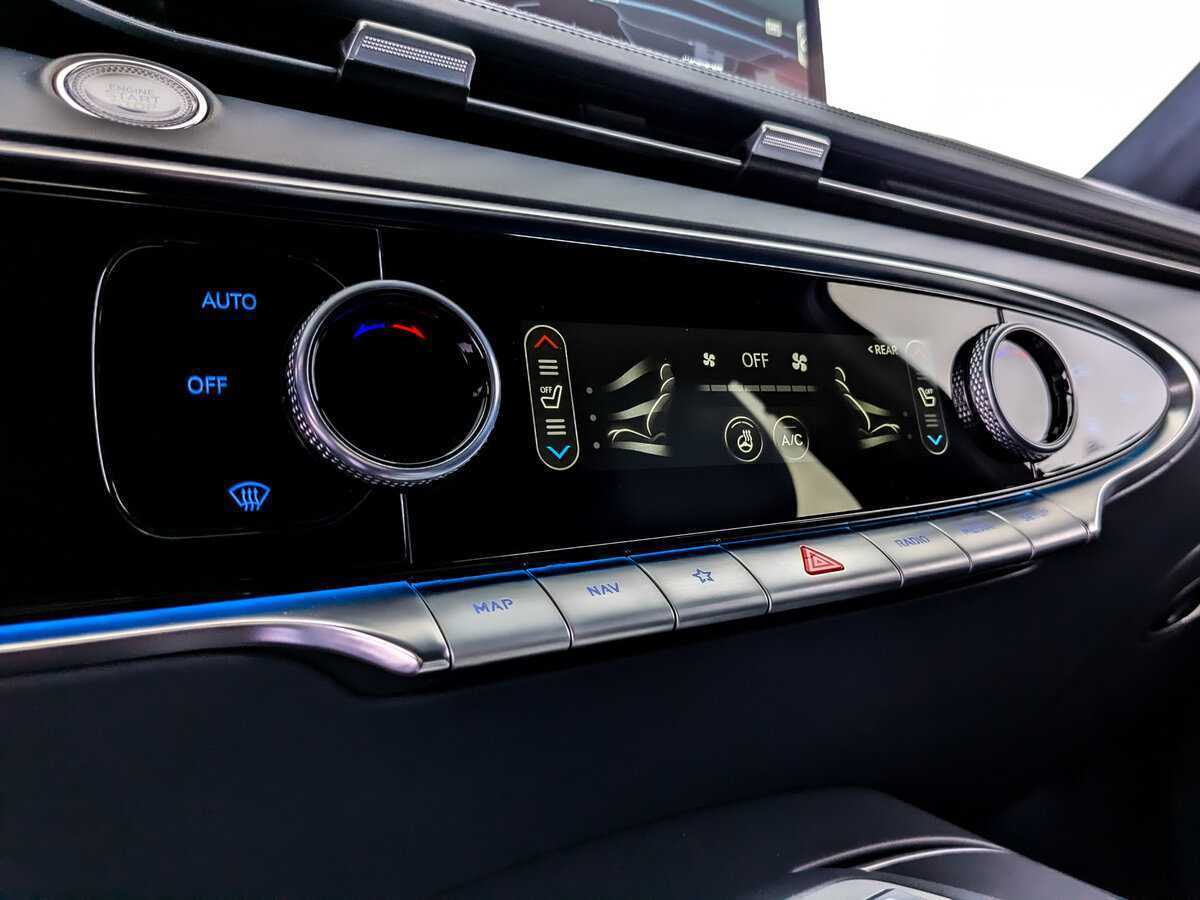 Genesis GV70, 2022 Фото №22