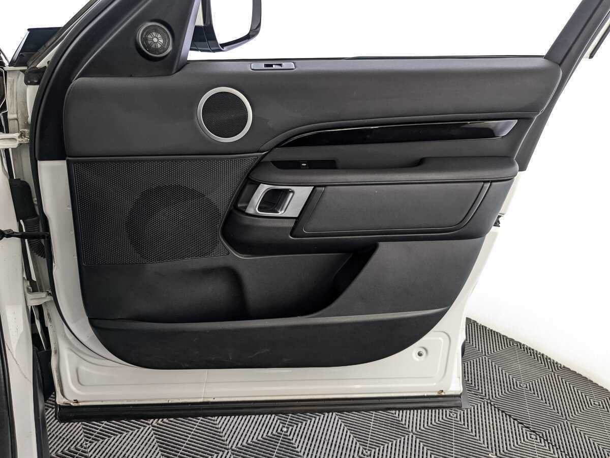 Land Rover Discovery, 2019 Фото №21