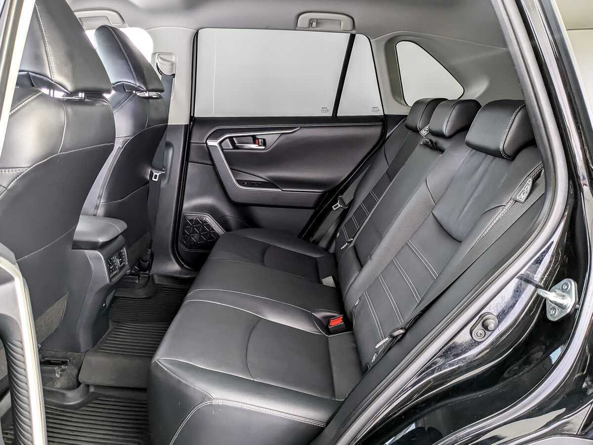 Toyota RAV4, 2021 Фото №10