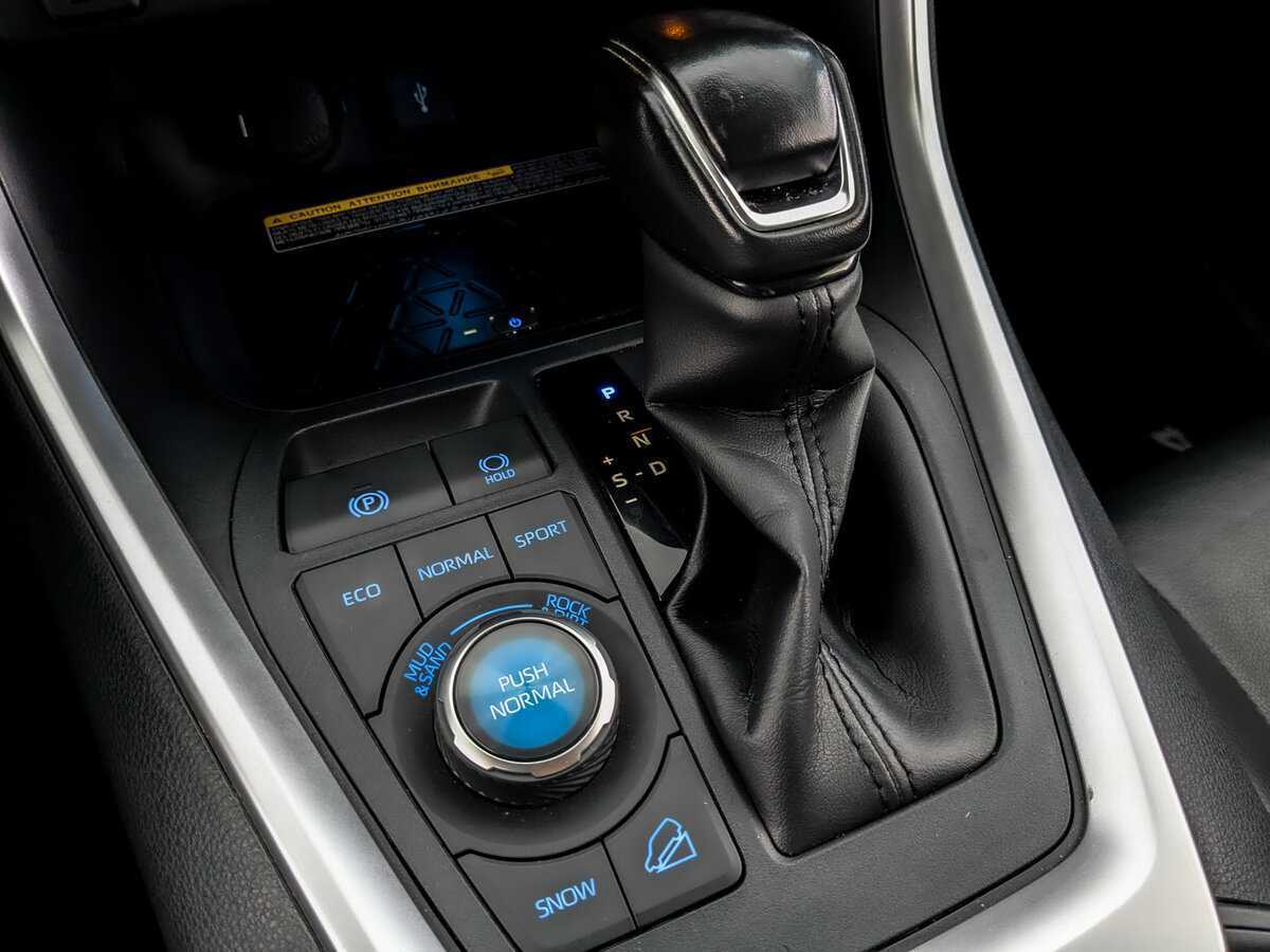 Toyota RAV4, 2021 Фото №22