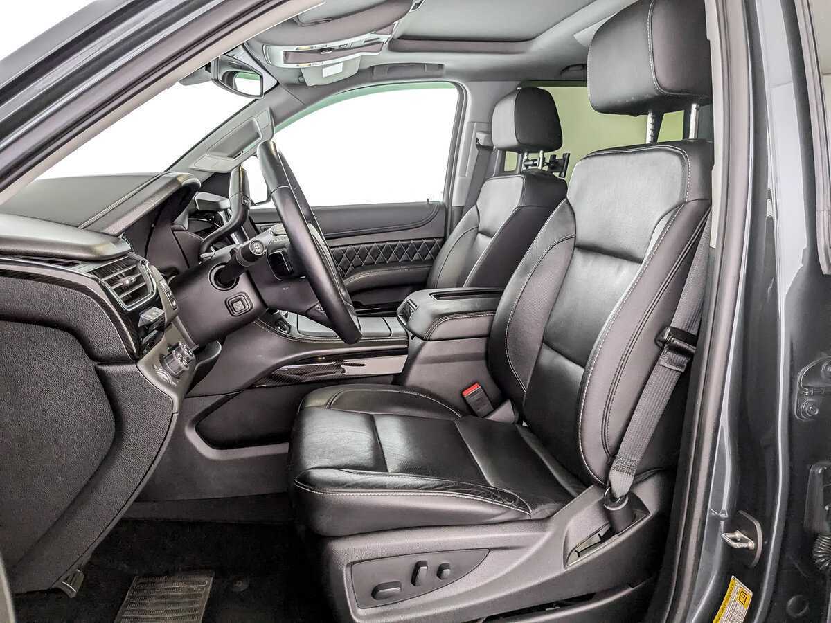 Chevrolet Tahoe, 2019 Фото №16