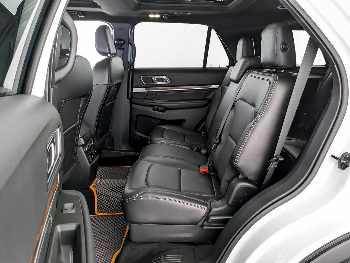 Ford Explorer, 2019 Фото №10