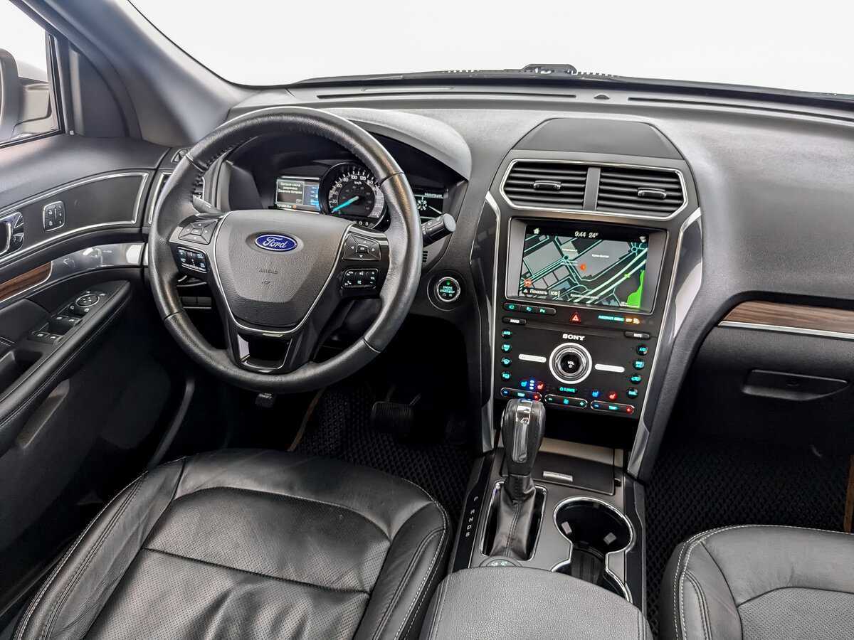 Ford Explorer, 2019 Фото №24