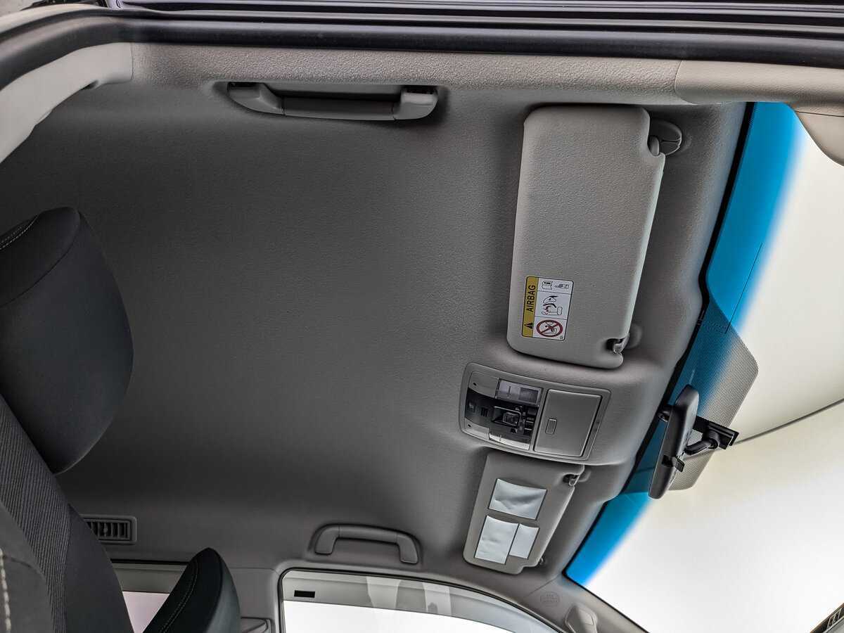 Toyota Land Cruiser Prado, 2020 Фото №17