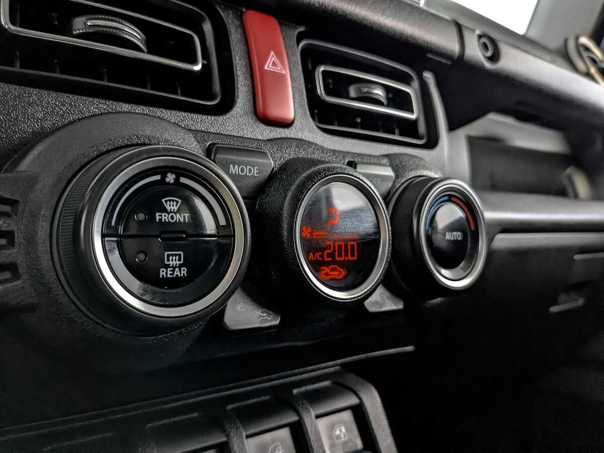 Suzuki Jimny, 2021 Фото №17