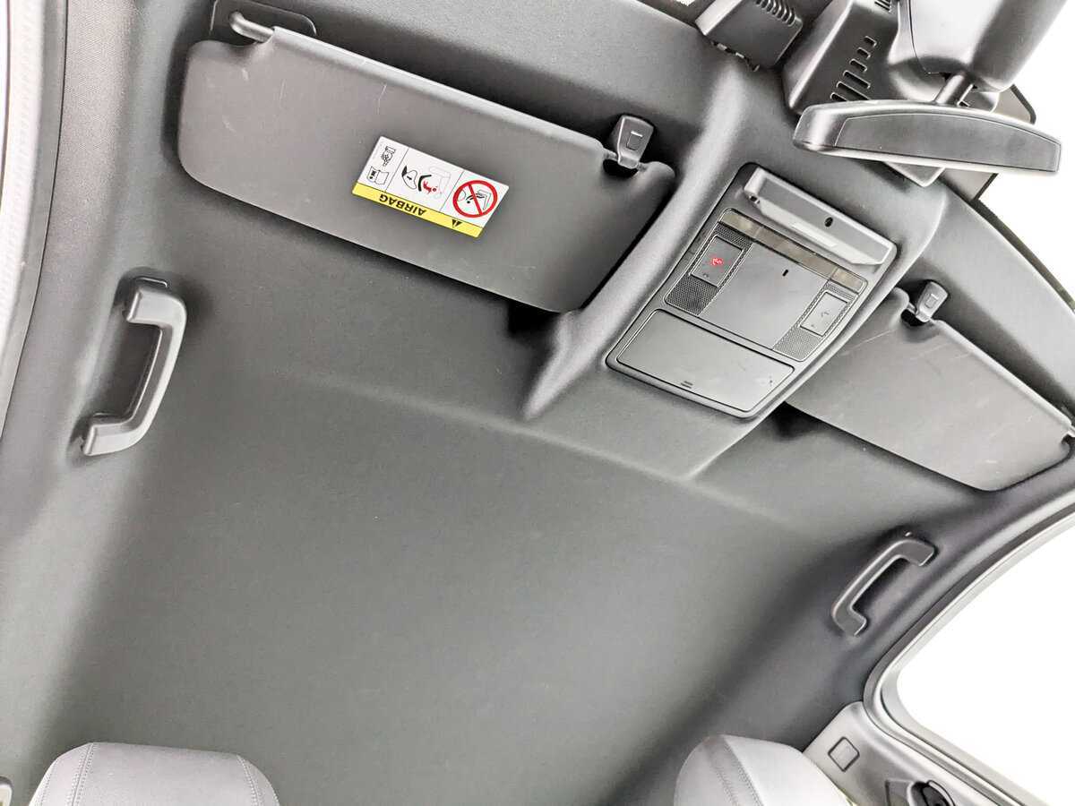 Land Rover Discovery Sport, 2017 Фото №19