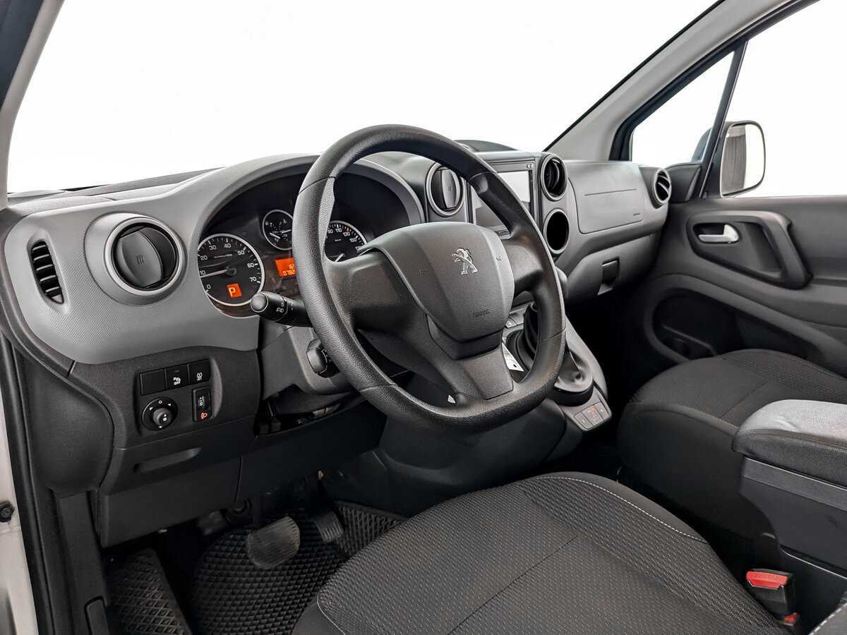 Peugeot Partner Crossway, 2021 Фото №14