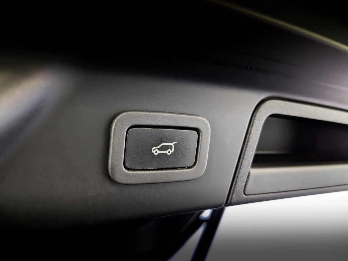 Land Rover Range Rover Velar, 2017 Фото №23