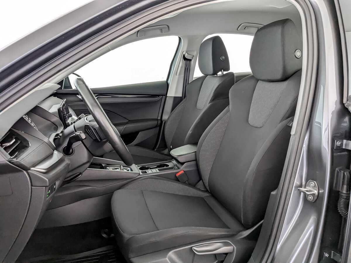 Skoda Octavia, 2021 Фото №16