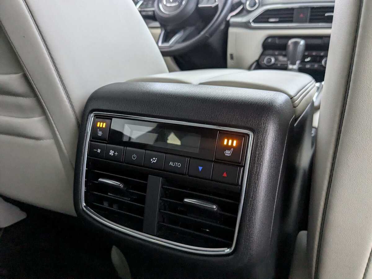 Mazda CX-9, 2020 Фото №23