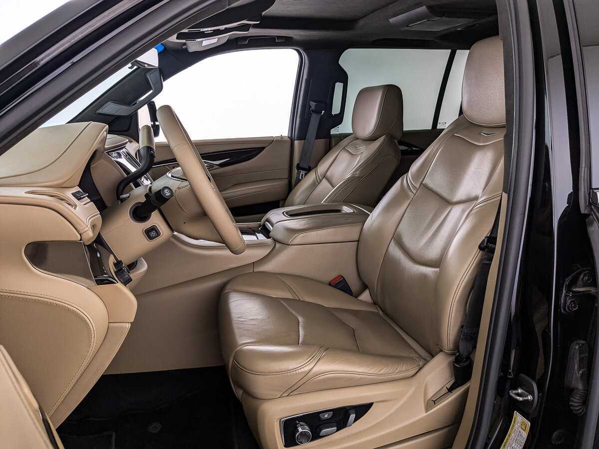 Cadillac Escalade, 2018 Фото №16
