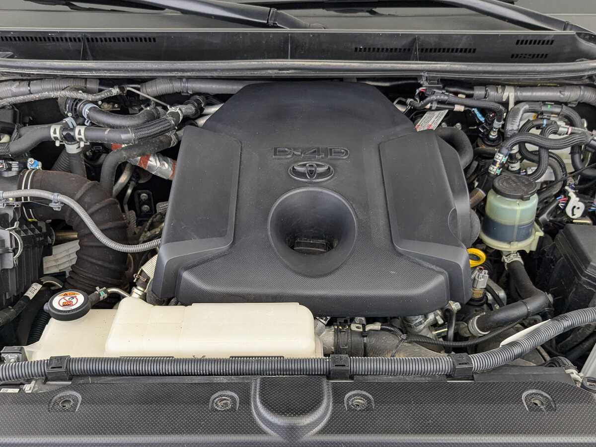 Toyota Land Cruiser Prado, 2018 Фото №9