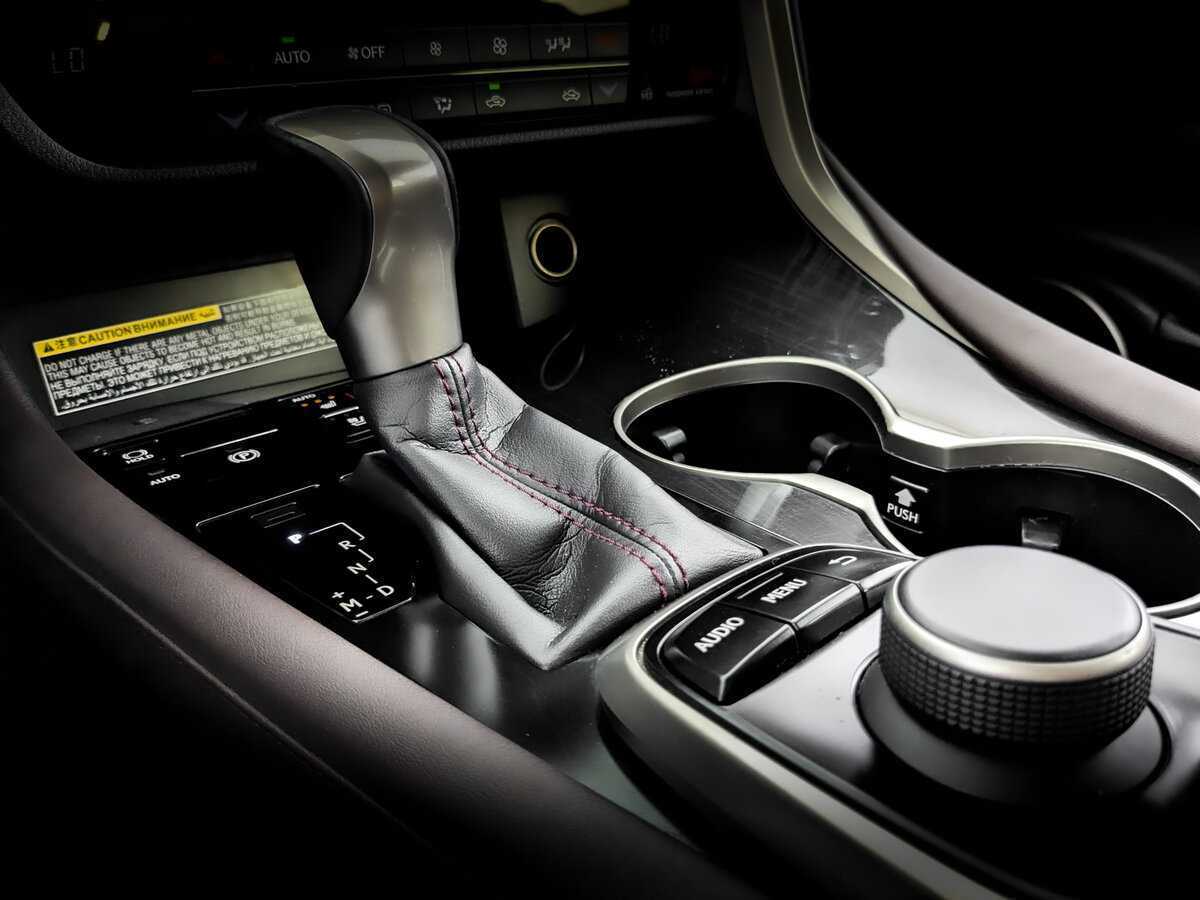 Lexus RX 200t, 2017 Фото №25