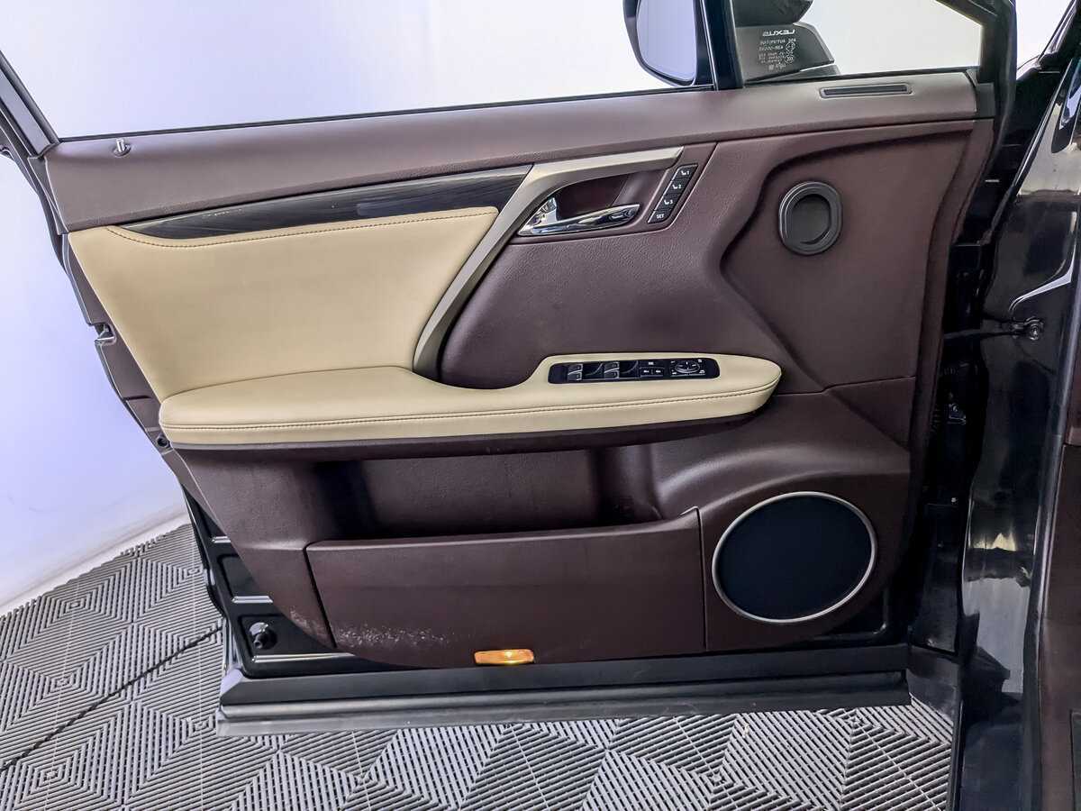 Lexus RX 200t, 2017 Фото №13