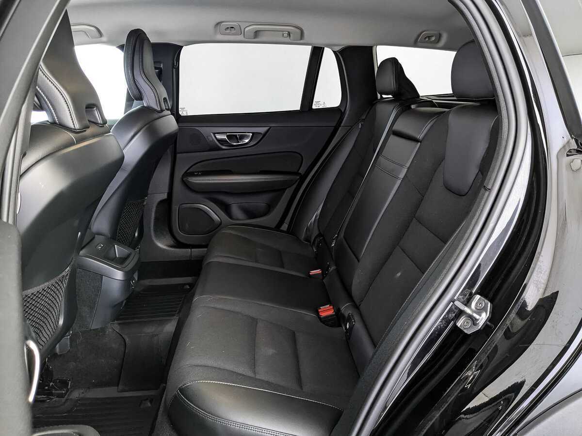 Volvo V60 Cross Country, 2020 Фото №14