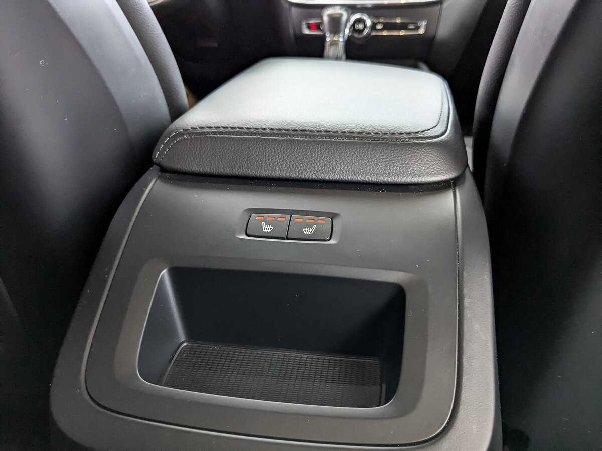 Volvo V60 Cross Country, 2020 Фото №24