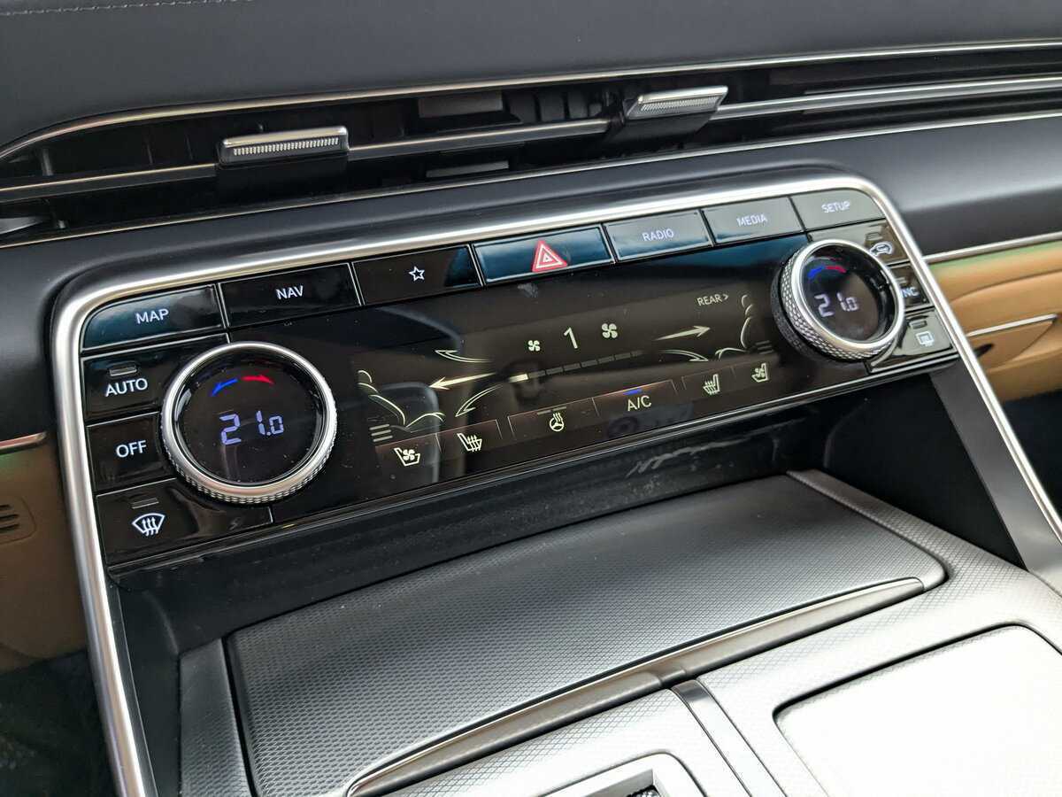 Genesis GV80, 2020 Фото №21