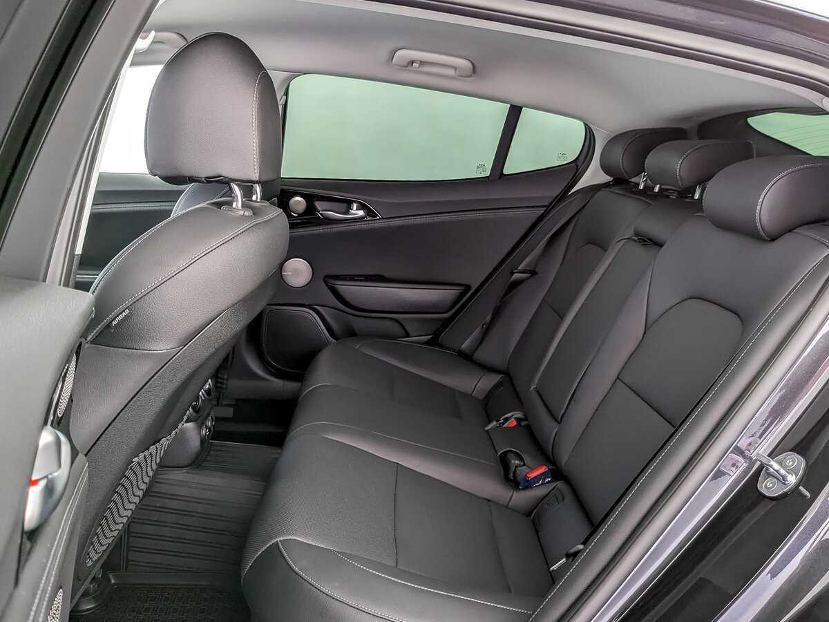 Kia Stinger, 2023 Фото №10