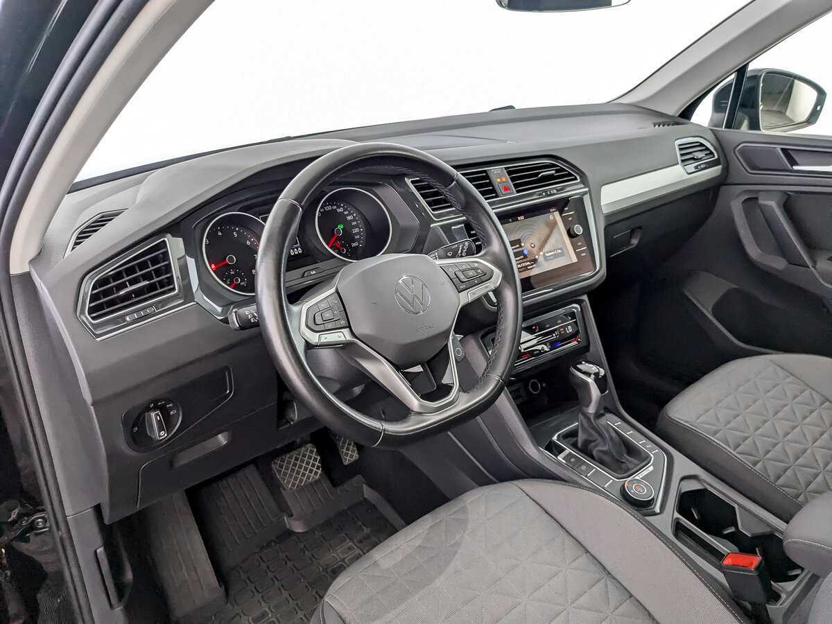 Volkswagen Tiguan, 2021 Фото №13