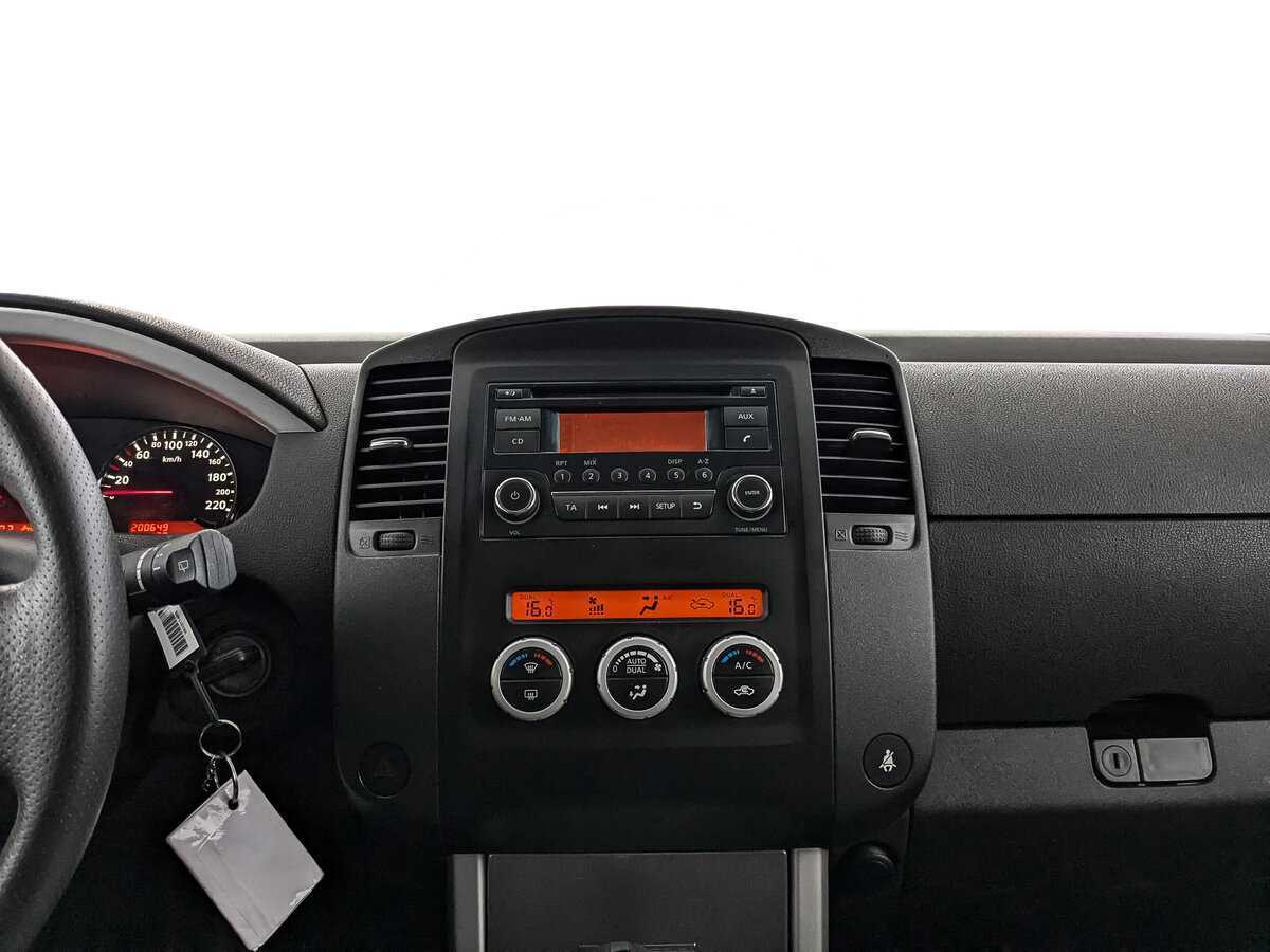 Nissan Pathfinder, 2012 Фото №13