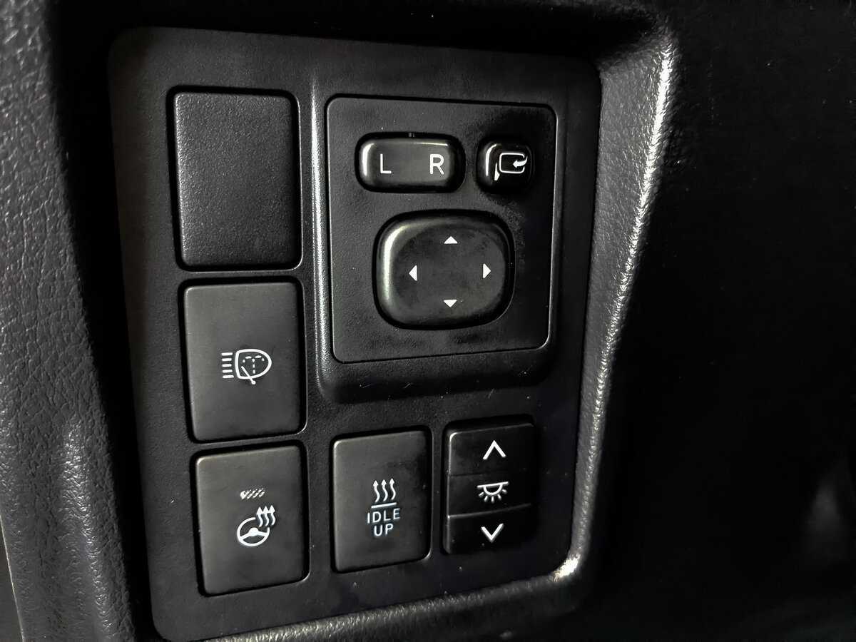 Toyota Land Cruiser Prado, 2016 Фото №22